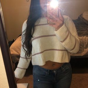 Crop top sweater